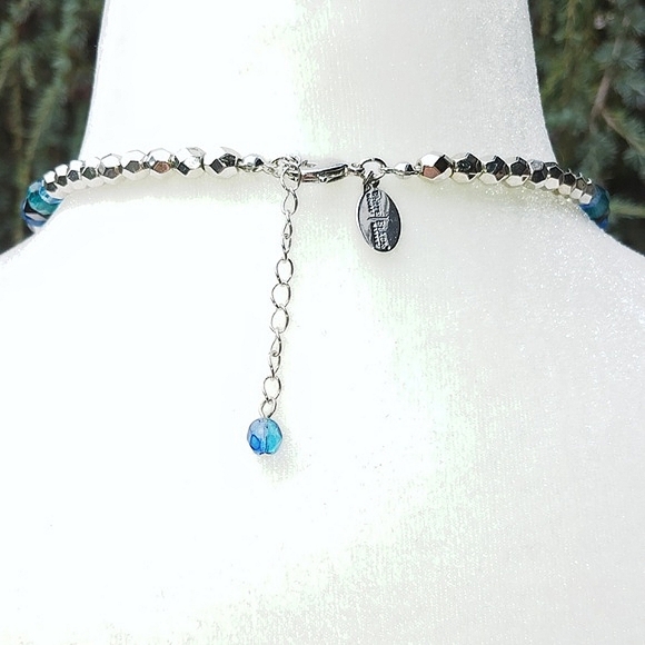 White House Black Market  faceted glass AB necklace - Picture 5 of 7